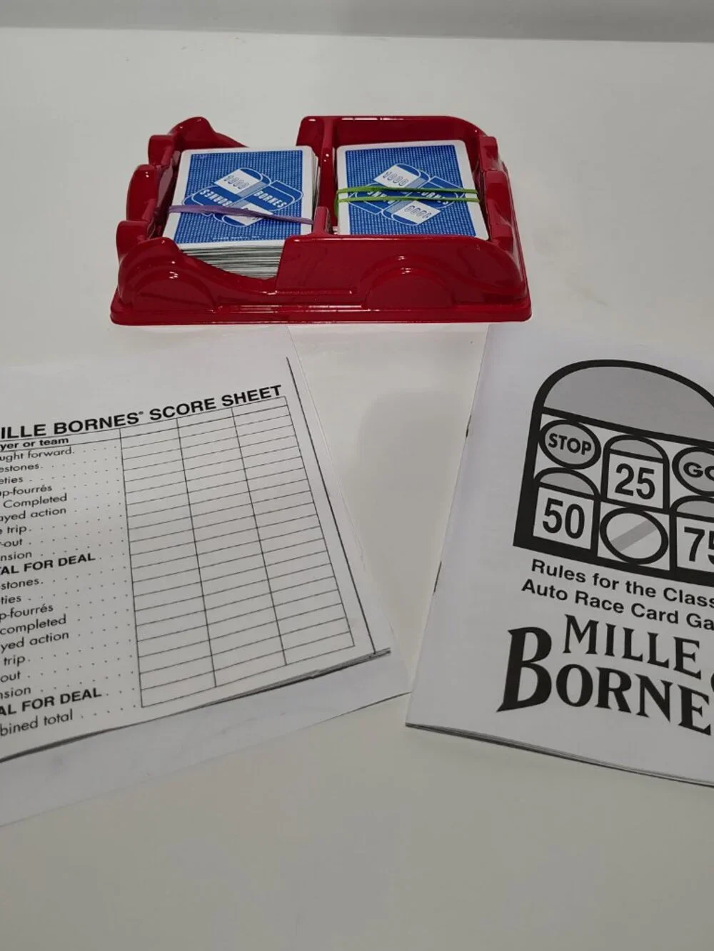 MILLE BORNES Collectors Edition Classic Auto Race Card Game 2003 NICE COMPLETE